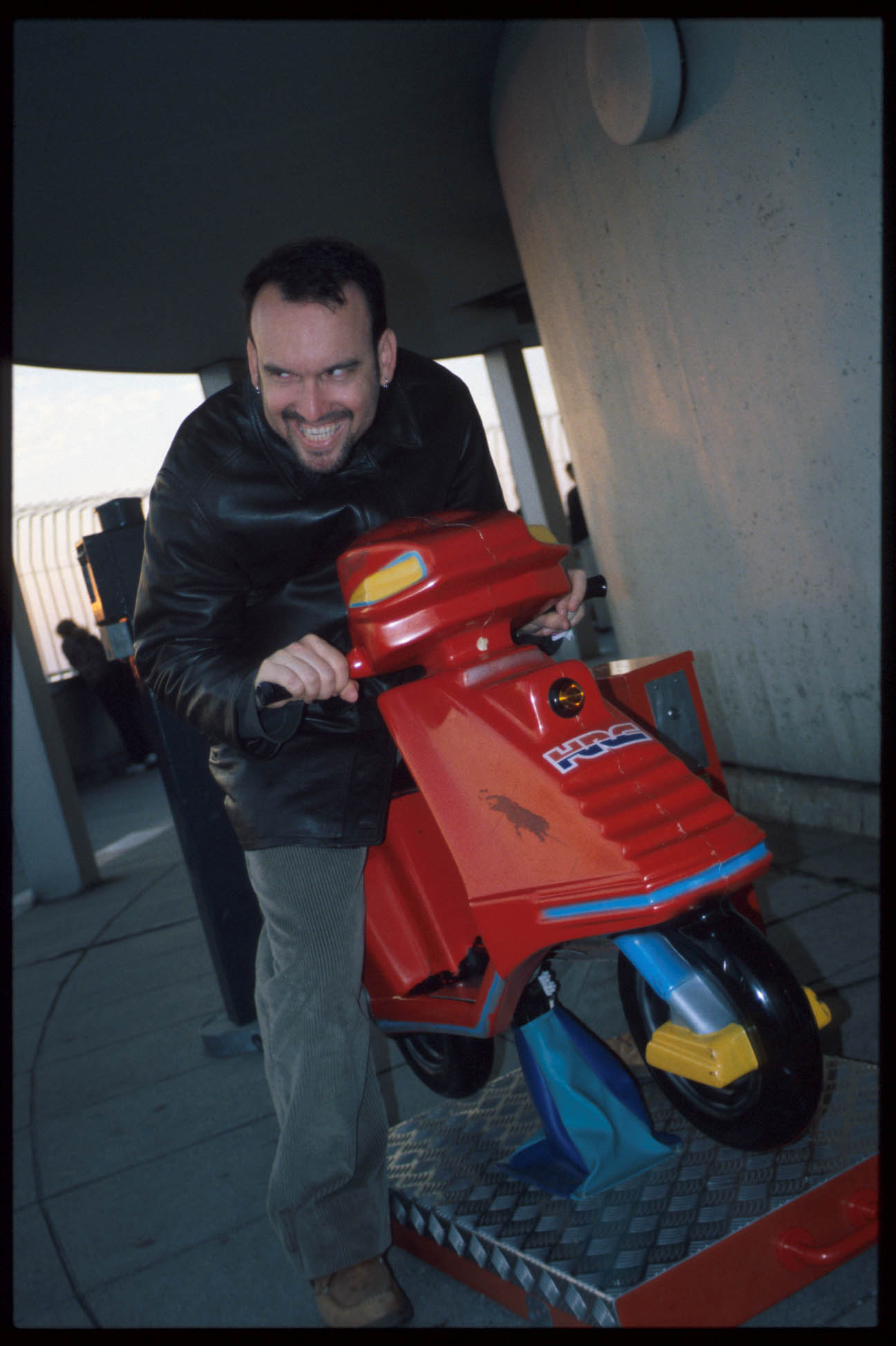 M2K_2_20_Alex_Scooter_Olympiaturm